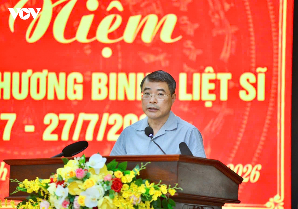 thu tuong tham va tang qua cac thuong benh binh o kim bang, ninh binh hinh anh 2