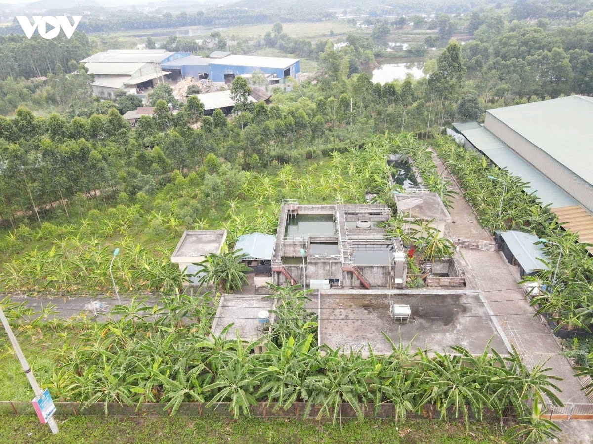 cum cong nghiep Dai lam, bac ninh Duong noi bo xuong cap, khoi den tu nha xuong hinh anh 1