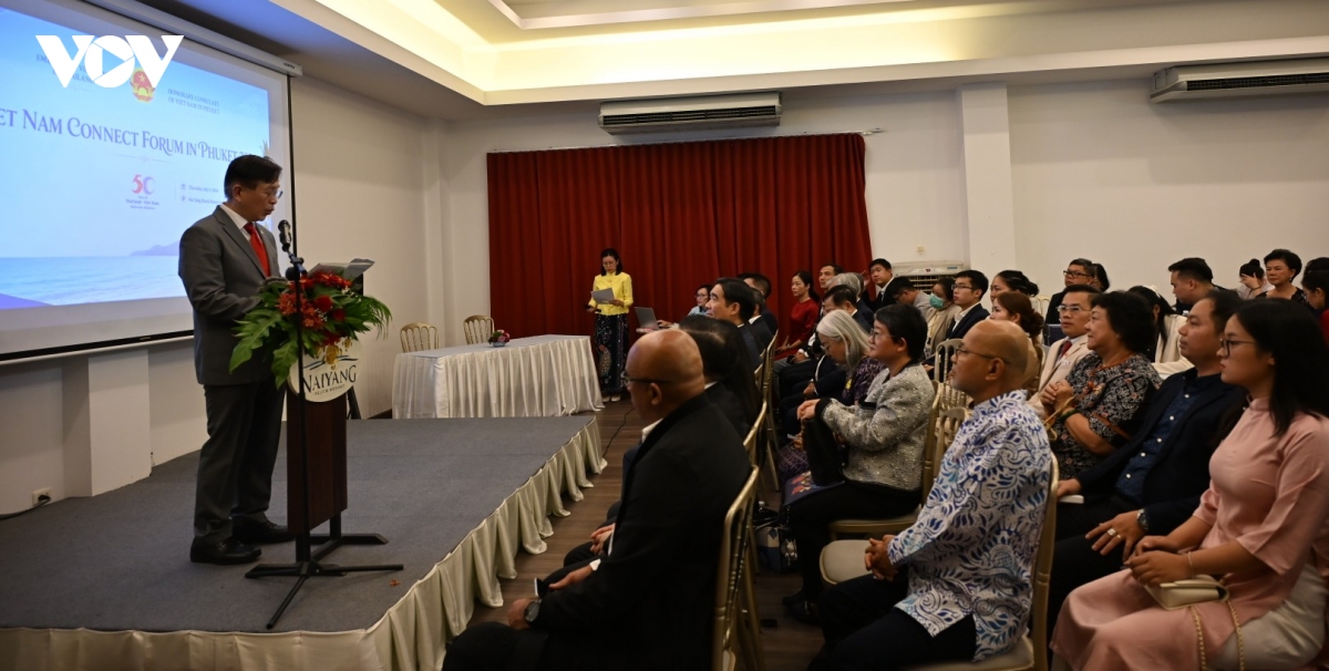 khai truong van phong lanh su danh du viet nam dau tien tai phuket hinh anh 9