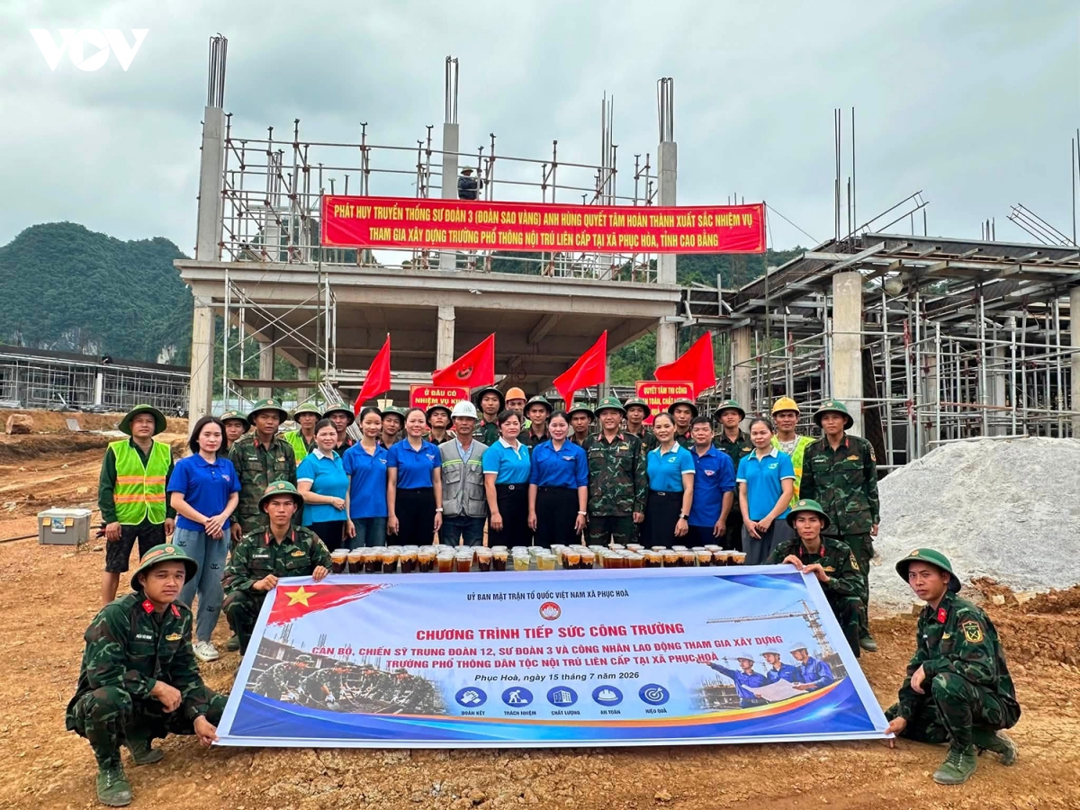 cao bang ca vung bien chung tay xay dung mot ngoi truong hinh anh 1