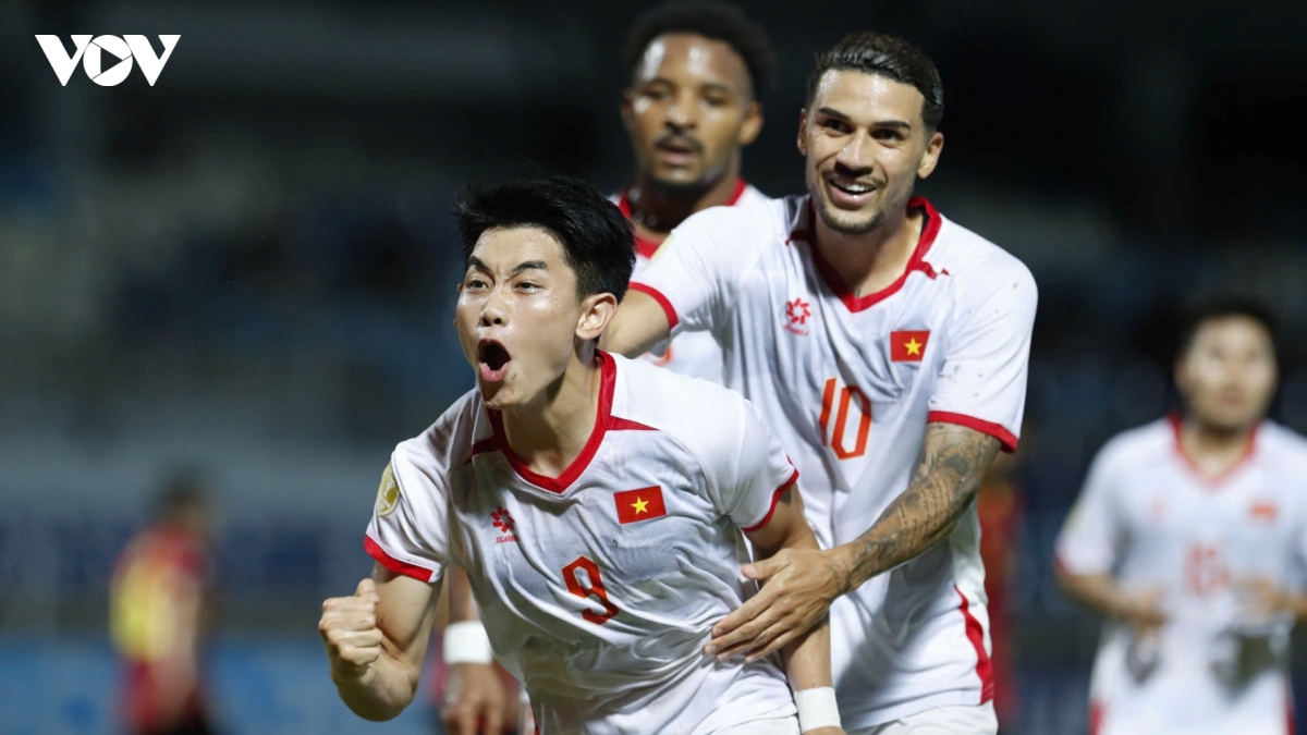trUc tiEp viet nam vs singapore bang a asean cup 2026 dan cau thu nhap tich doi dau hinh anh 2