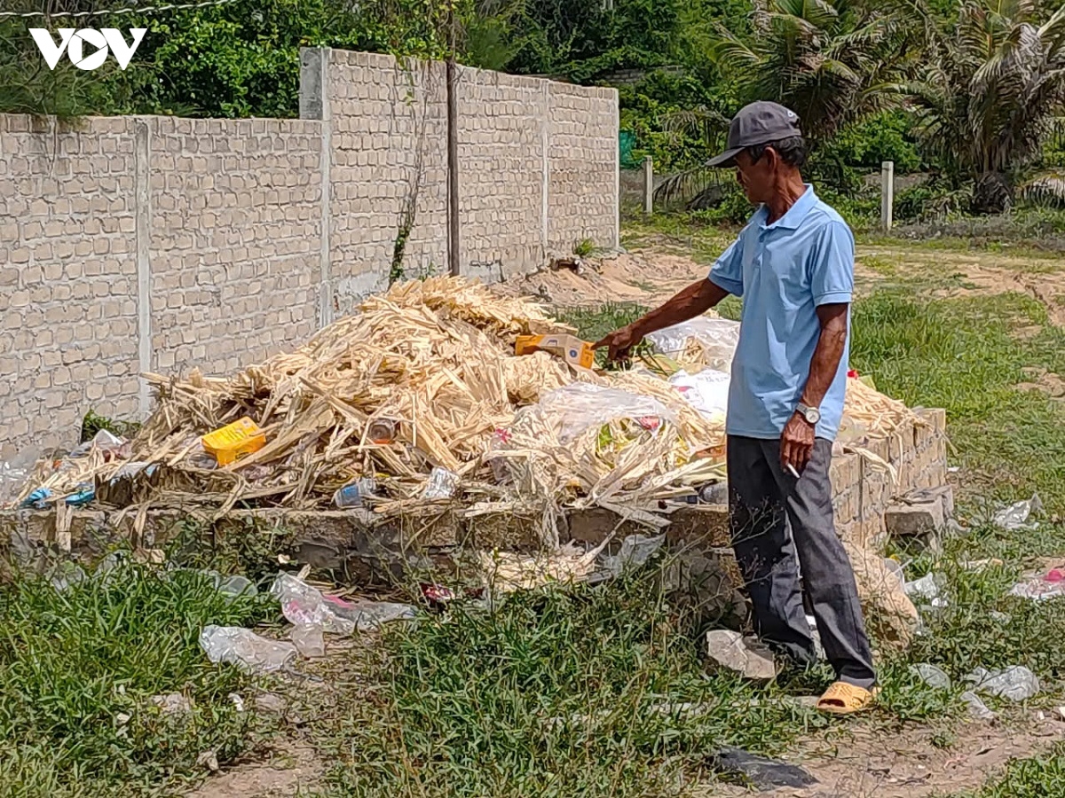 Cần xử lý dứt điểm lượng rác thu gom tại bãi đá 7 màu ở Lâm Đồng
