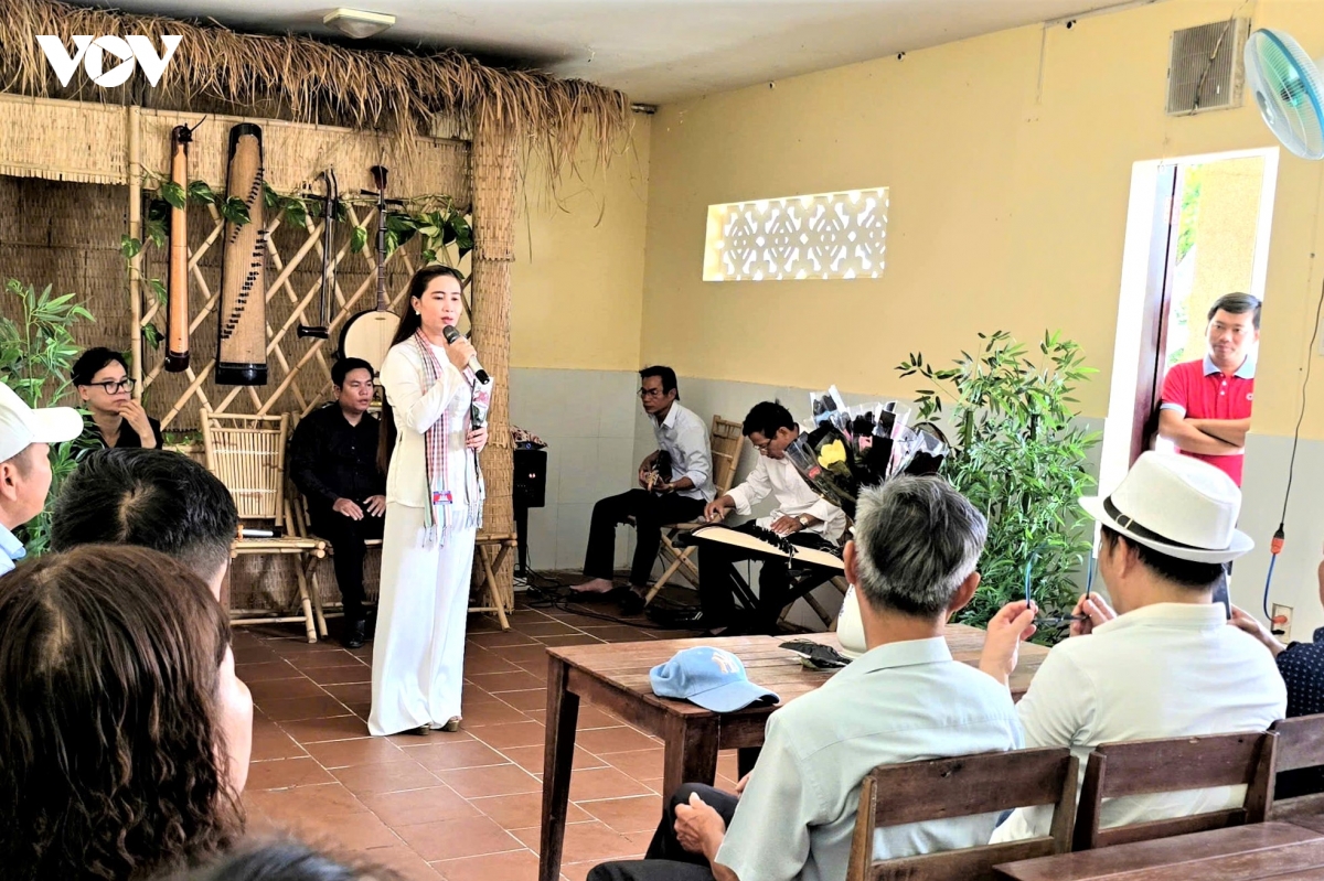 lan dau ca mau to chuc le hoi khinh khi cau gan voi ngay hoi van hoa di san hinh anh 2