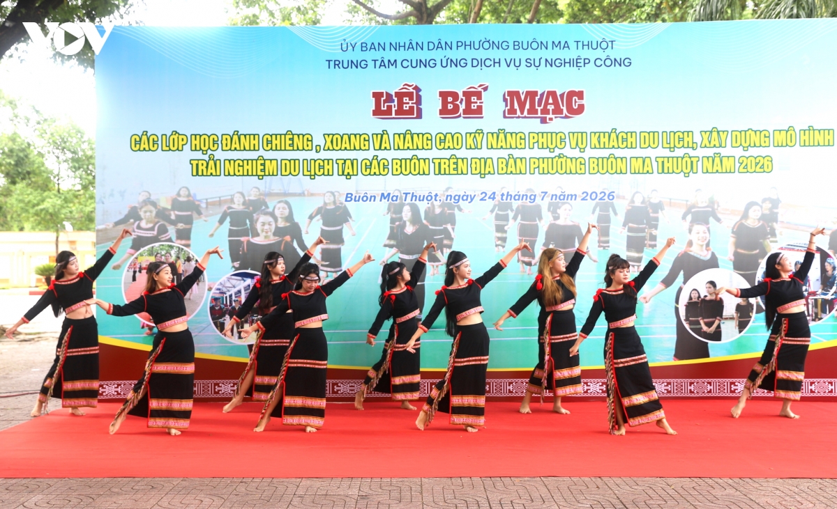 Dak lak truyen day cong chieng va dao tao ky nang lam du lich cong dong hinh anh 1