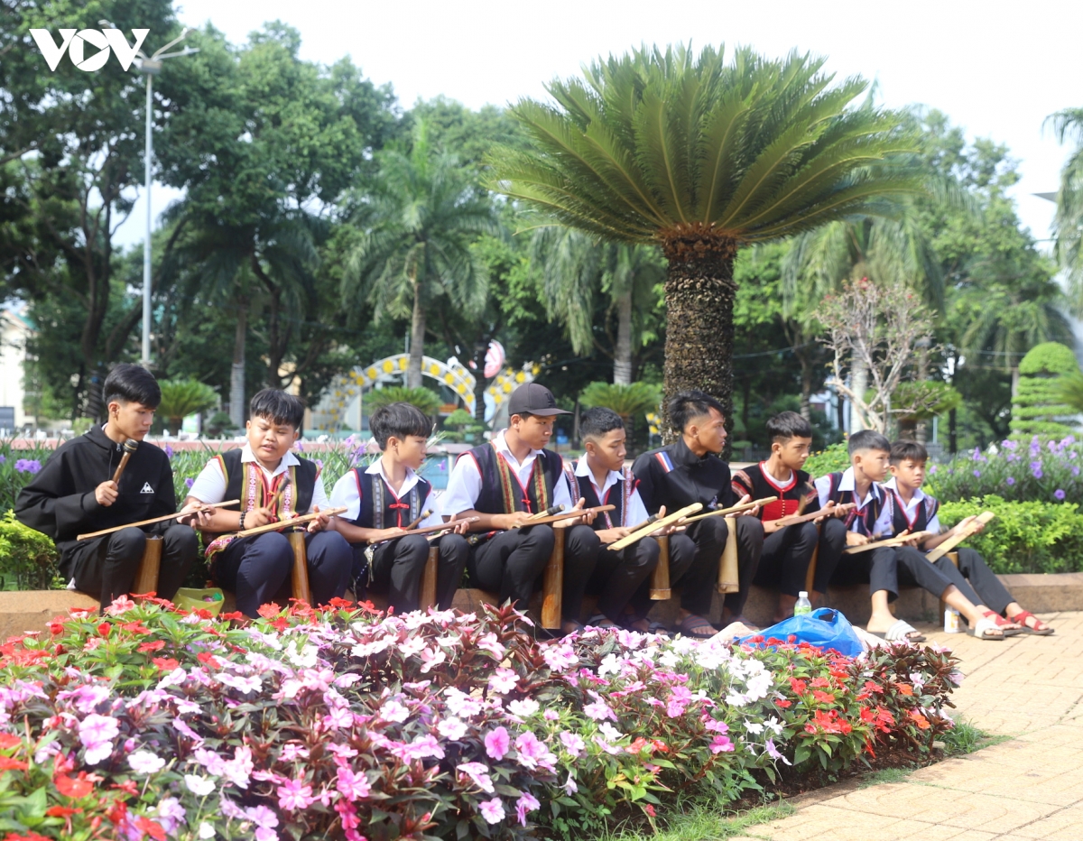Dak lak truyen day cong chieng va dao tao ky nang lam du lich cong dong hinh anh 3
