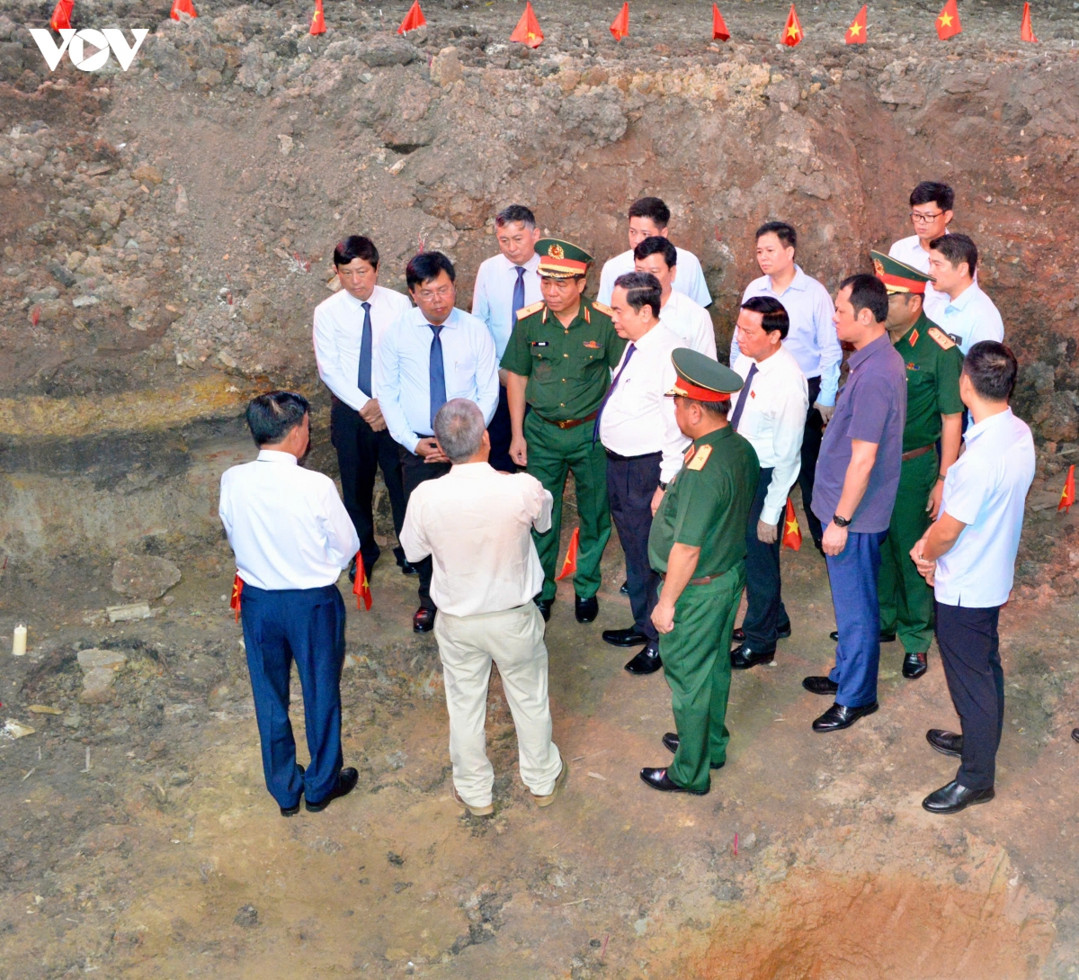 26-7-ctqh-dang-huong-hoa-6.jpg