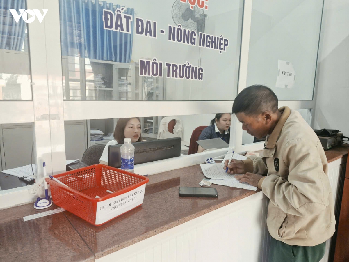 gia lai tien phong dua ai vao xu ly ho so dat dai cap xa hinh anh 4