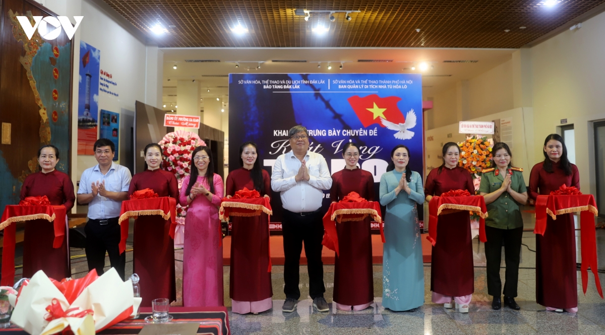 gan 200 tu lieu ve khat vong tu do duoc trung bay, gioi thieu tai Dak lak hinh anh 1