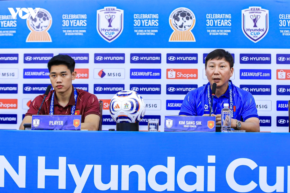 trUc tiEp hop bao truoc tran dau Dt viet nam - Dt singapore tai asean cup 2026 hinh anh 4
