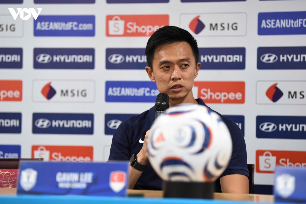 toan canh hop bao sau tran dau viet nam 0-0 singapore hinh anh 3