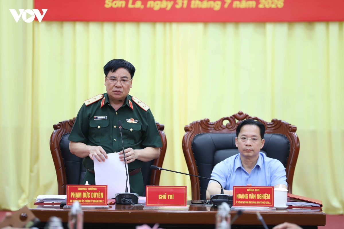 Dai ta Dau thanh quang giu chuc chinh uy bo chqs tinh son la hinh anh 3