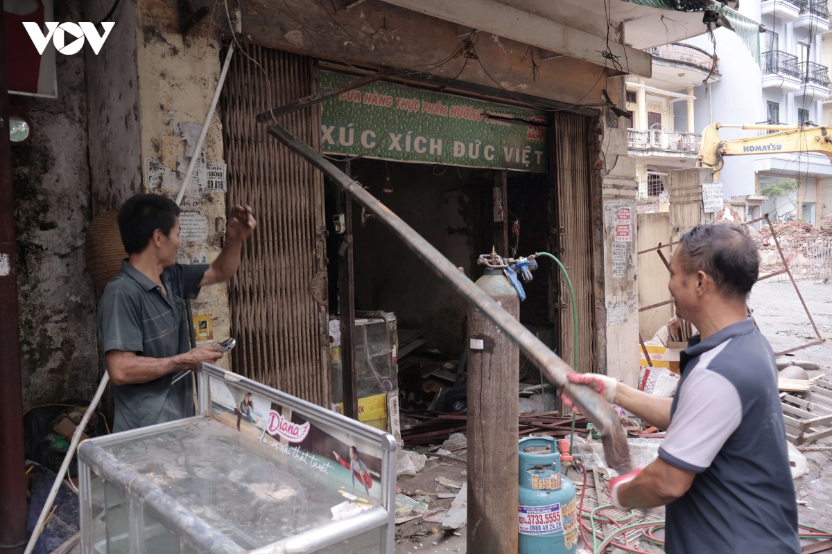 phuong cau giay tien hanh giai toa con ngo kho nhat ha noi hinh anh 9
