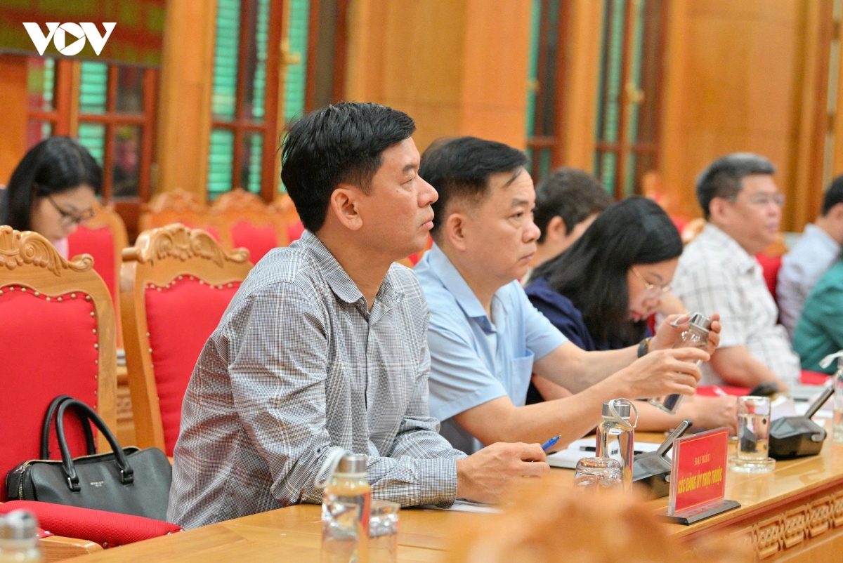thuong truc ban bi thu chu tri hoi nghi Dang uy cac co quan Dang trung uong hinh anh 5