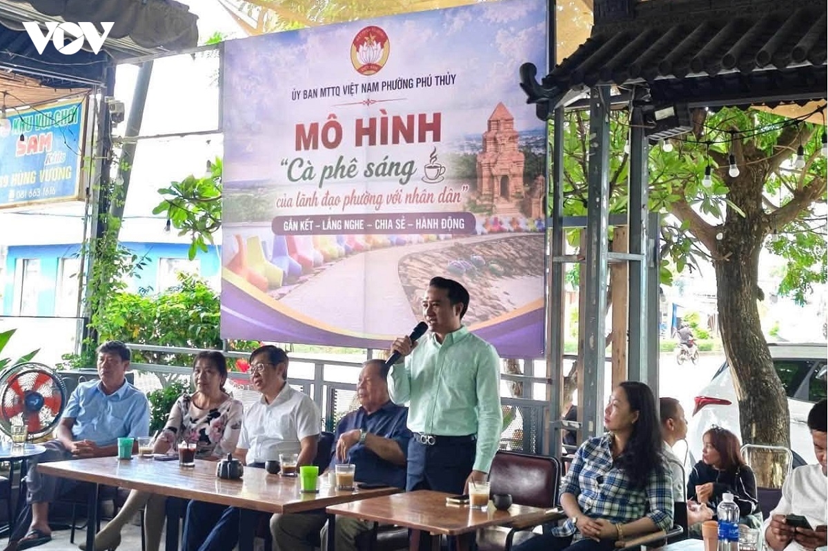  ca phe sang o lam Dong va chuyen go vuong cho dan hinh anh 4