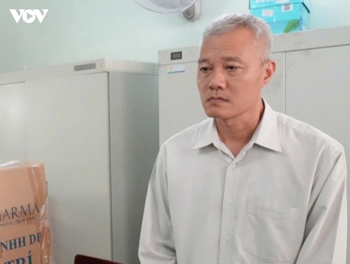 khai tru Dang voi nguyen truong phong thuoc ban quan ly khu kinh te dung quat hinh anh 1