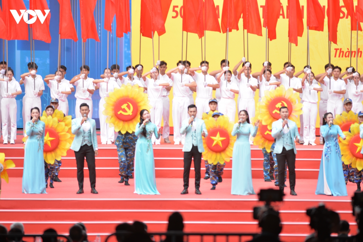 Kỷ niệm 50 năm ngày TP Sài Gòn - Gia Định vinh dự mang tên Chủ tịch Hồ Chí Minh .jpg