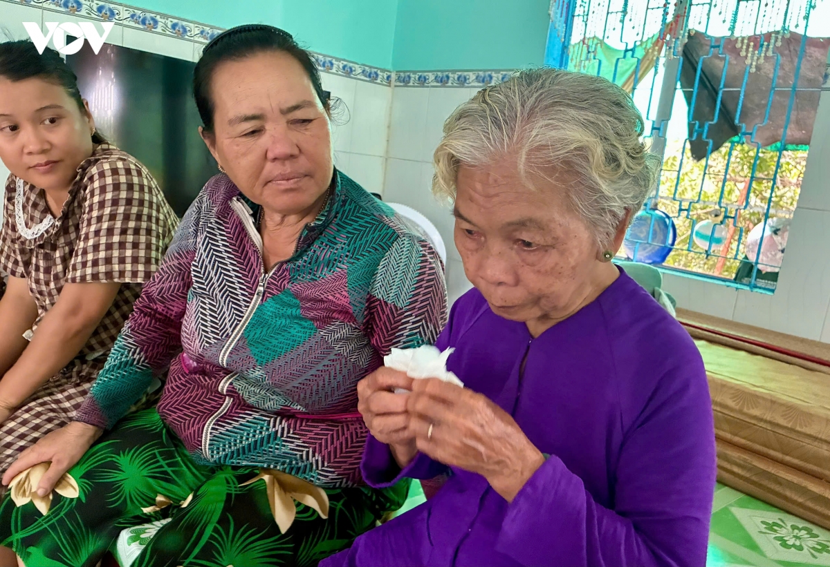 liet si huynh van quen va nguoi phu nu cho doi ong gan 60 nam hinh anh 2