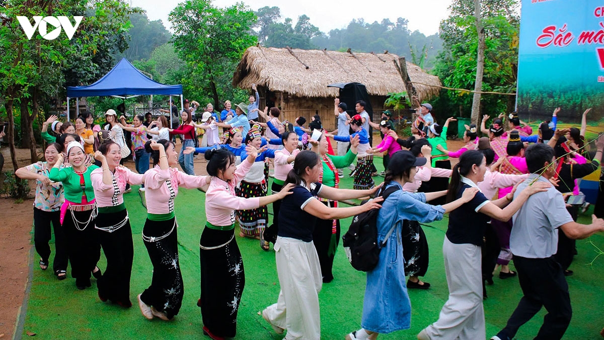  mo vang du lich van hoa thu do cho danh thuc hinh anh 3