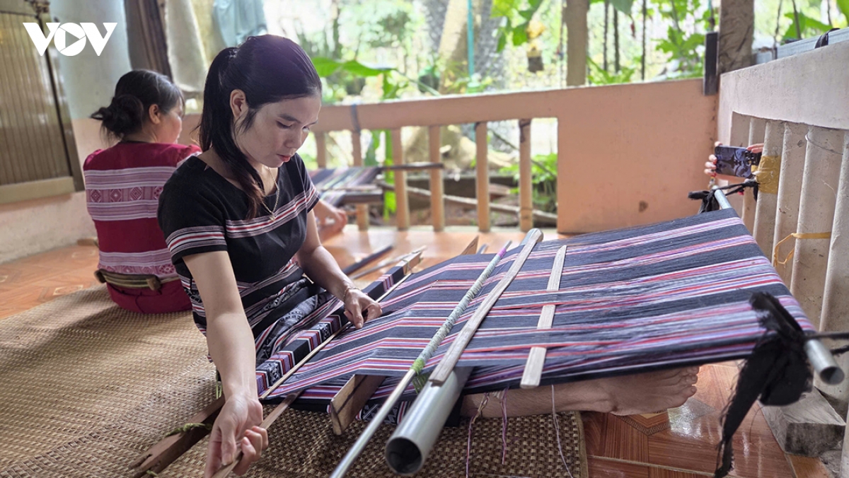 quang ngai bao ton, phat huy gia tri van hoa vung mien nui hinh anh 3