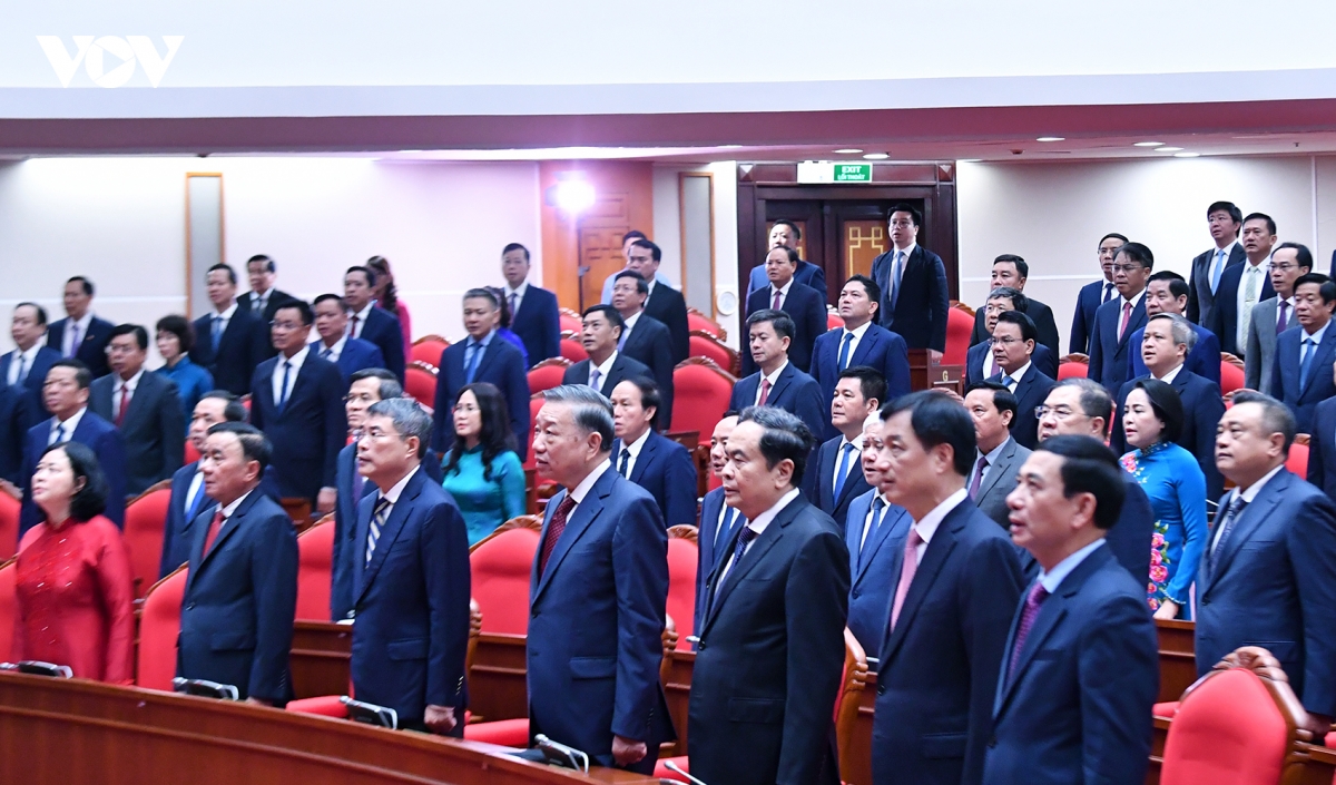 toan canh be mac hoi nghi lan thu 3 ban chap hanh trung uong Dang khoa xiv hinh anh 8
