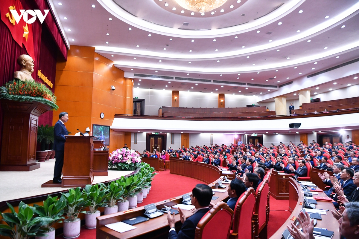 toan canh be mac hoi nghi lan thu 3 ban chap hanh trung uong Dang khoa xiv hinh anh 4