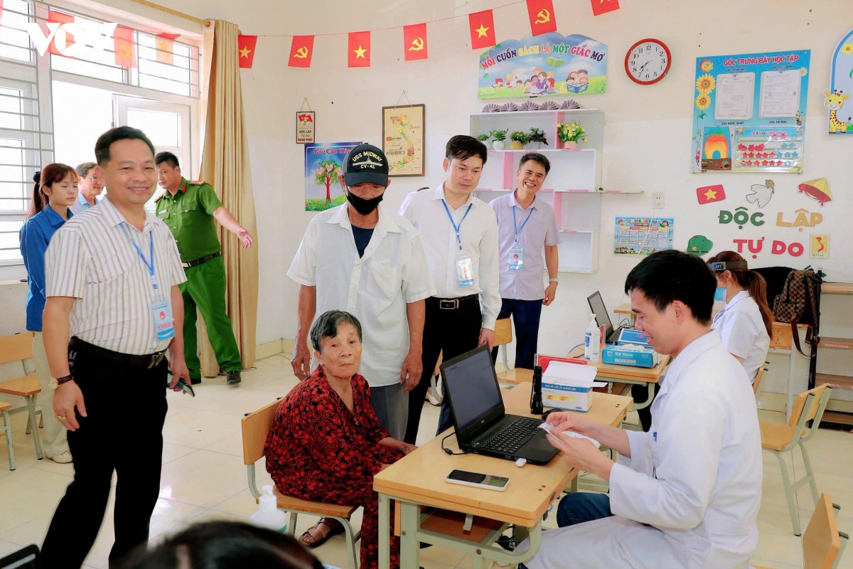 quang ninh cham lo nguoi co cong bang nhung viec lam thiet thuc hinh anh 1