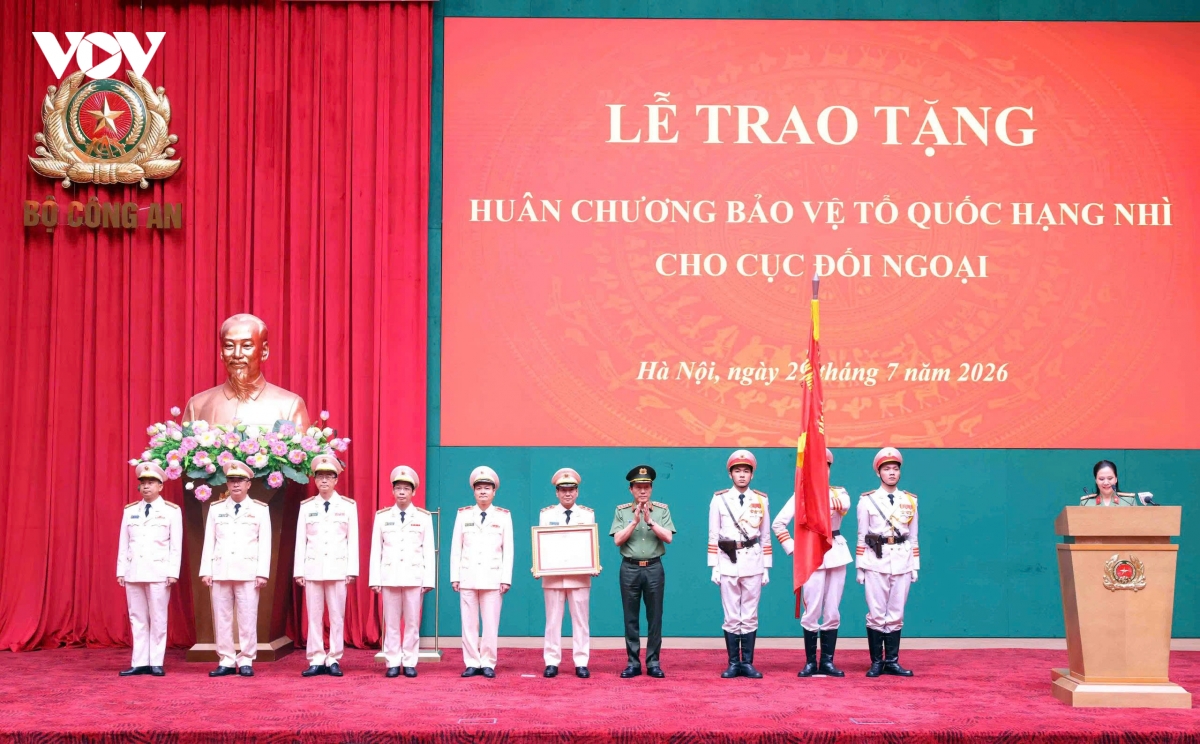 bo truong luong tam quang chu tri hoi nghi so ket 1 nam thuc hien nghi quyet so 59 hinh anh 3