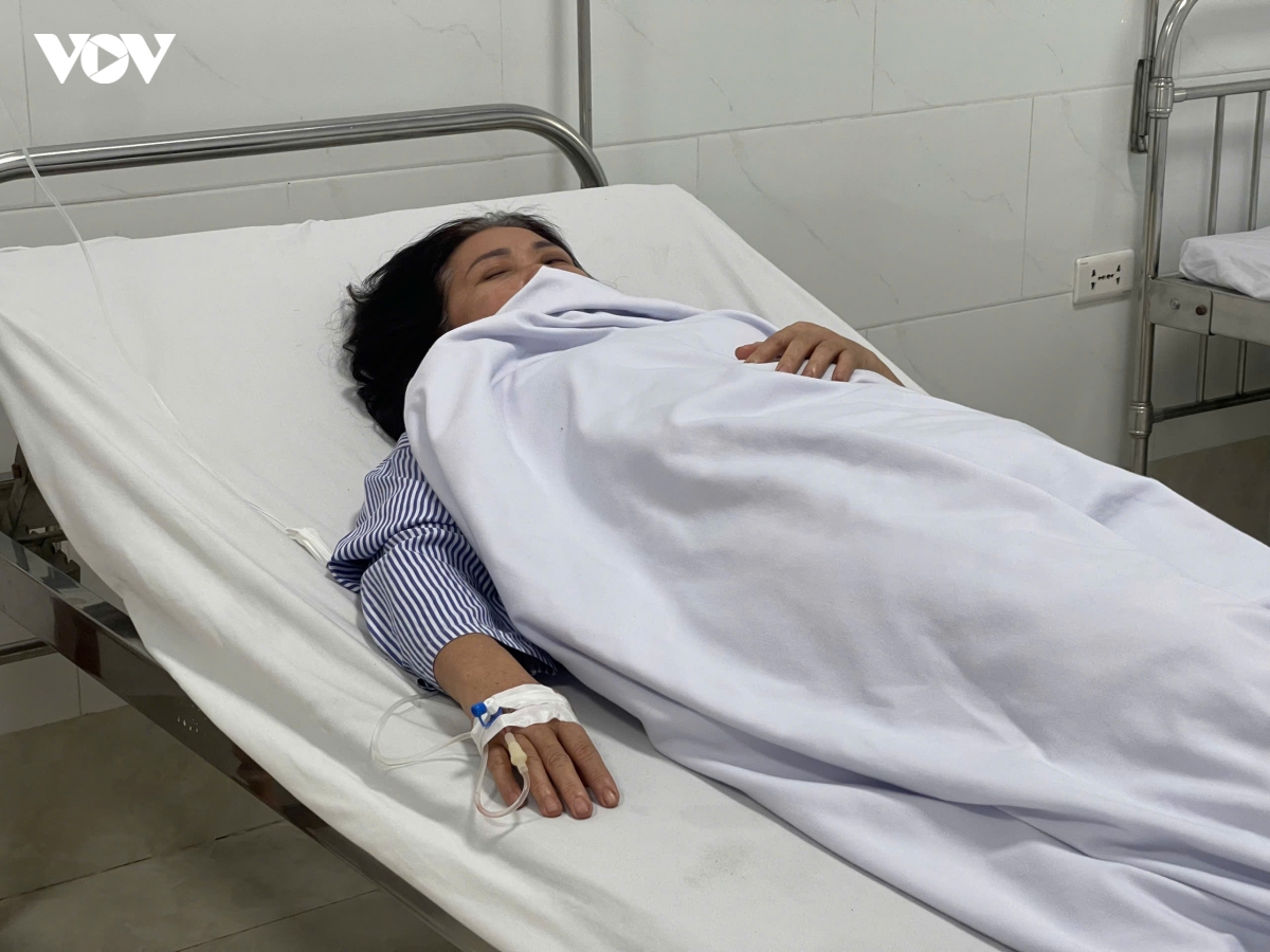 suc khoe nhieu nan nhan vu tai nan xe khach tren cao toc on dinh, duoc chuyen vien hinh anh 2