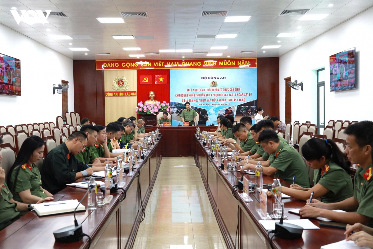 bo cong an chi dao chu dong phong thu dan su, khac phuc hau qua mua lu tai tay bac hinh anh 1
