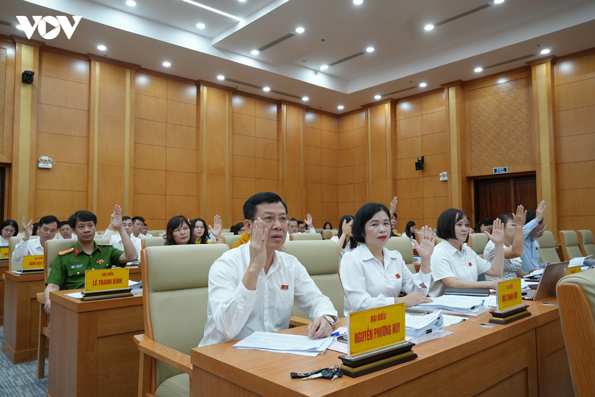 Ong luong tuan hung duoc bau lam pho chu tich ubnd tinh cao bang hinh anh 1