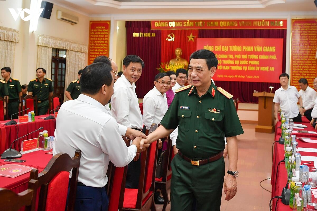 Dai tuong phan van giang chi dao quyet liet chien dich 500 ngay dem tai nghe an hinh anh 1