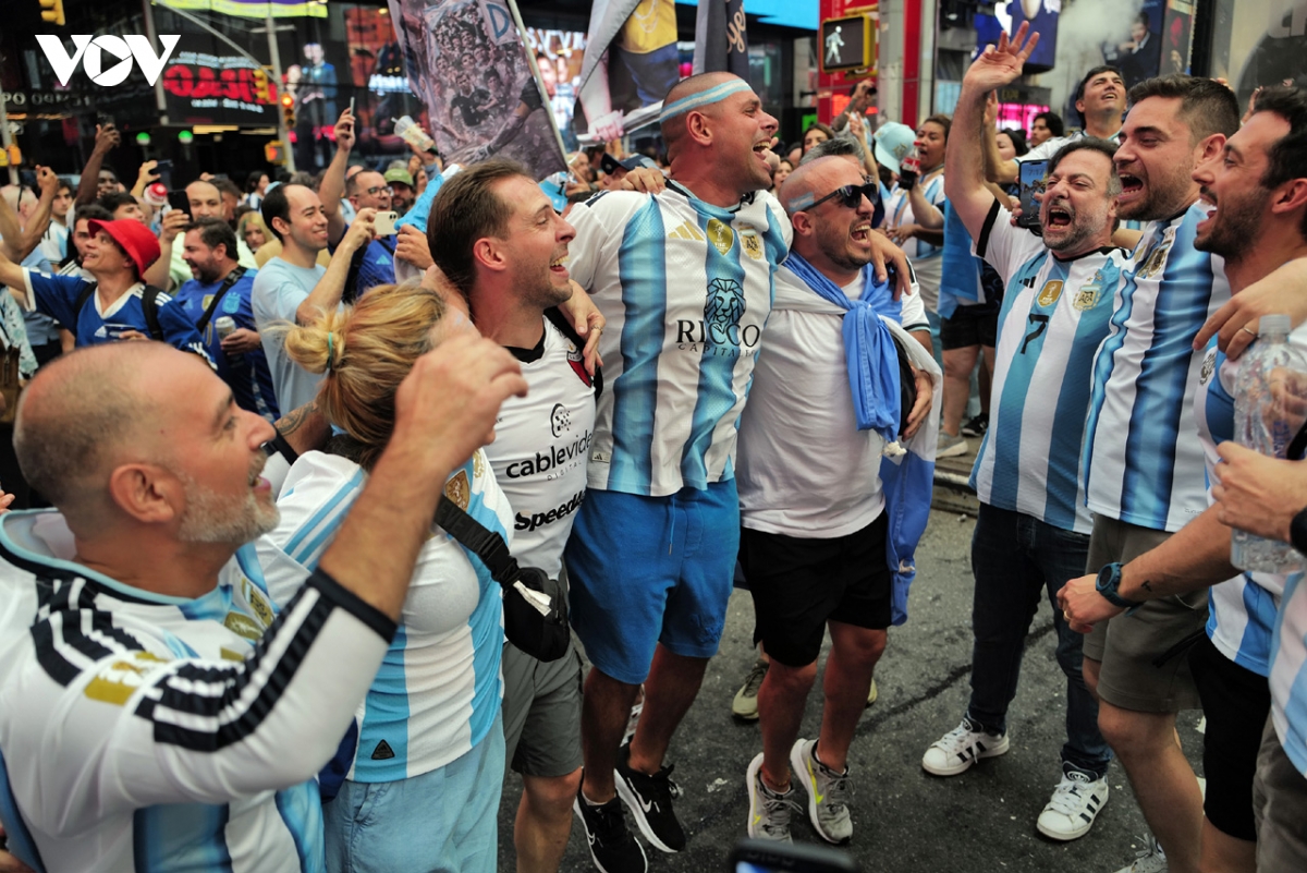 chung ket world cup sac mau argentina phu kin quang truong thoi dai o new york hinh anh 12