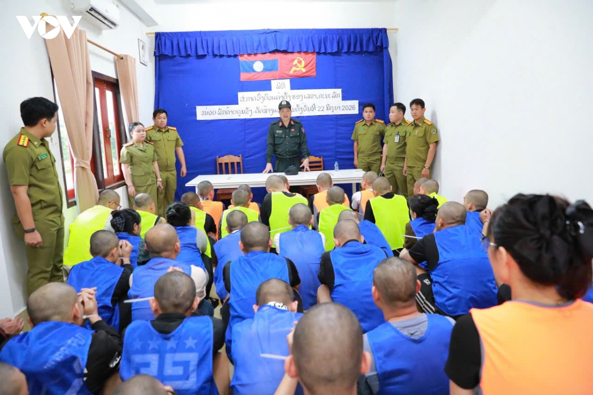 cong an viet nam - lao hop tac triet pha o lua dao hon 1.000 bi hai o tinh bokeo hinh anh 2
