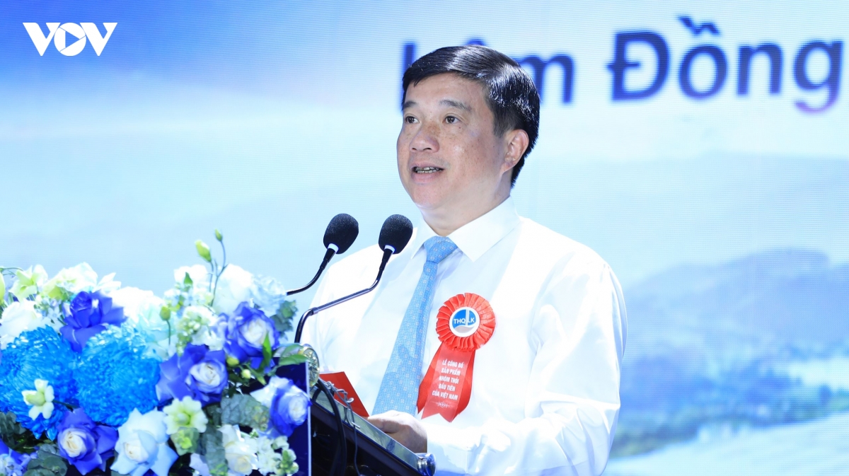 Dai tuong phan van giang du le cong bo san pham nhom thoi dau tien san xuat tai vn hinh anh 4