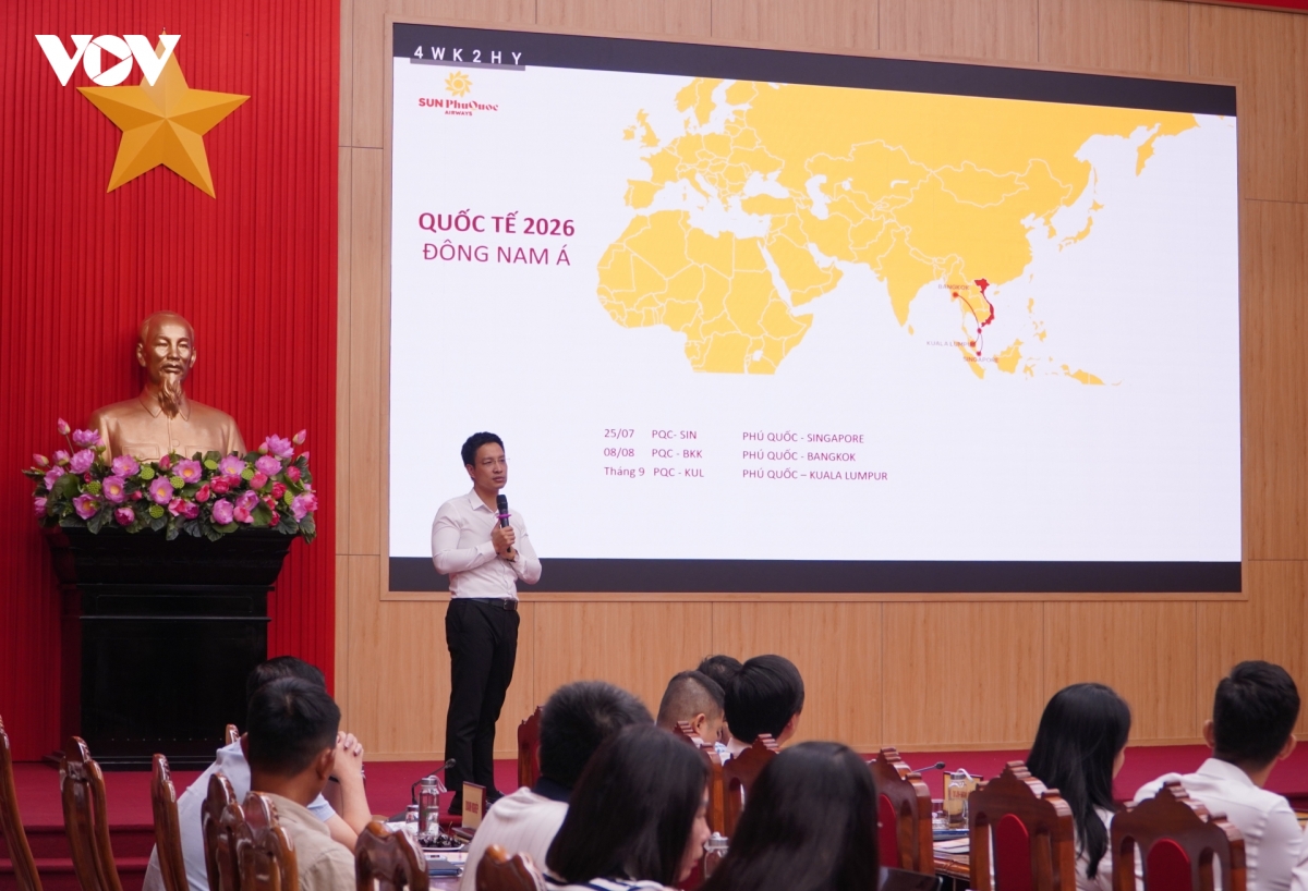 quang tri co them duong bay moi ket noi ha noi va khanh hoa hinh anh 2