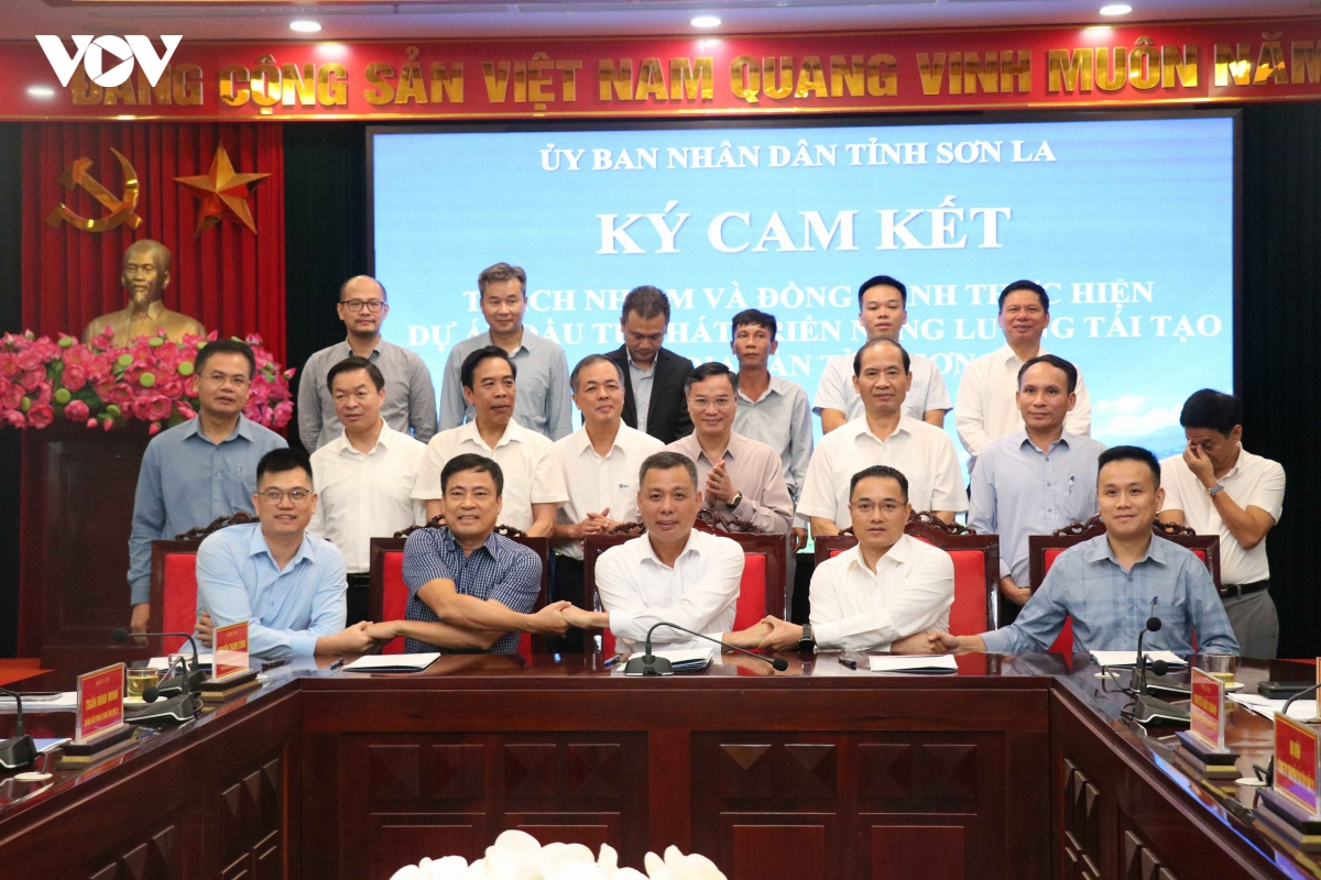 son la cam ket dong hanh trien khai 14 du an nang luong tai tao hinh anh 2
