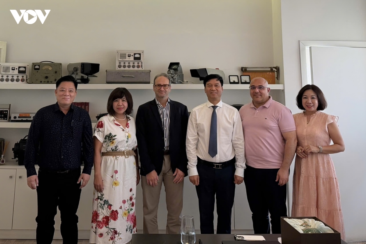 vov lam viec voi cac co quan truyen thong hang dau cua malta hinh anh 2