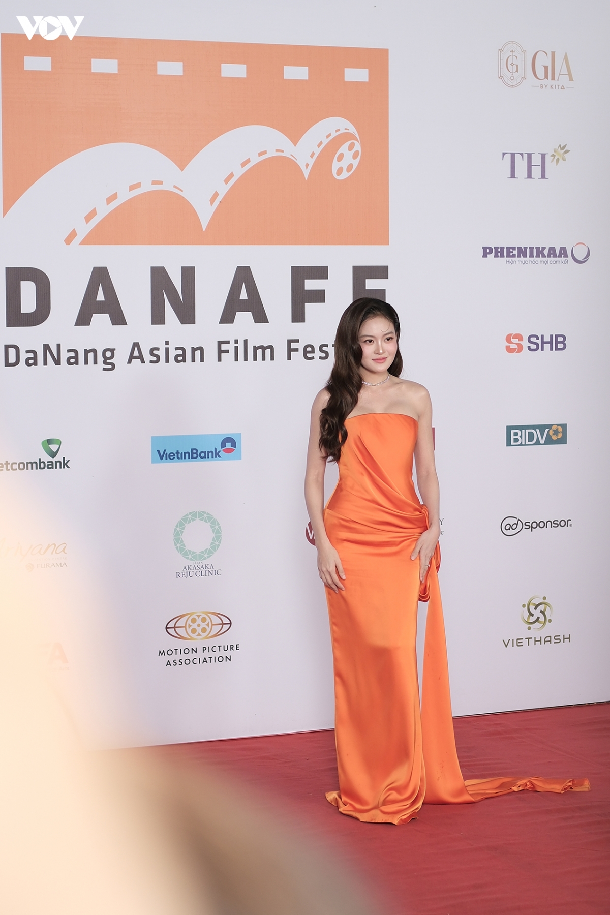 tang thanh ha sanh doi ma ran Do tren tham do be mac lhp chau A Da nang hinh anh 14