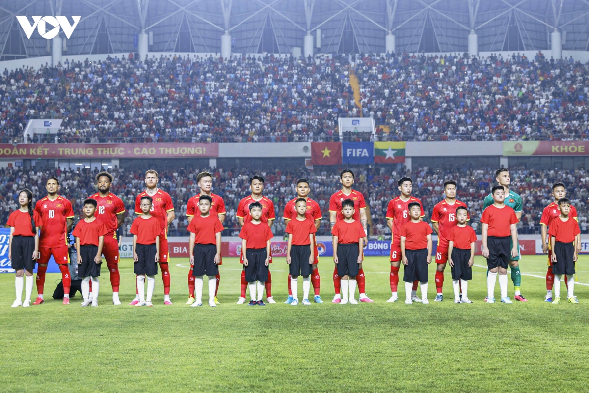 Dt viet nam 4-0 Dt myanmar buc chien thu cua nha vo dich Dong nam A hinh anh 1
