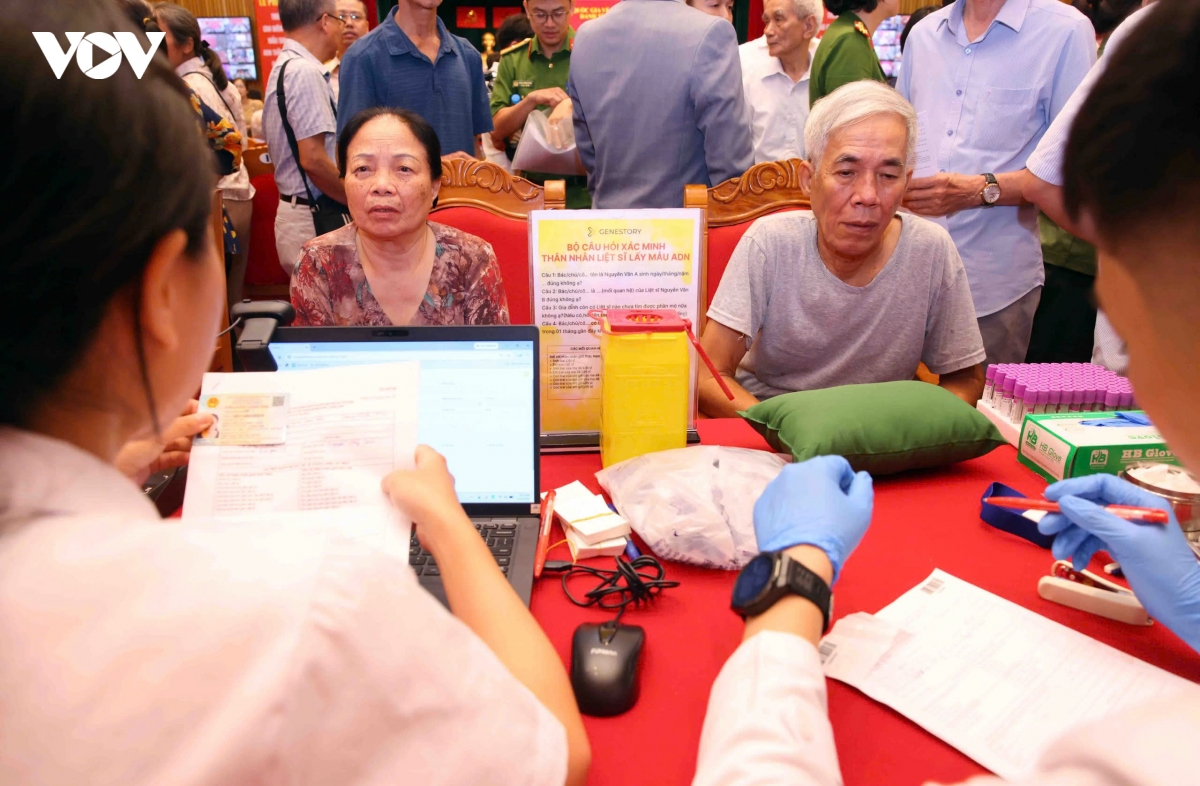 thu nhan mau adn than nhan liet si noi nhip dua cac anh tro ve hinh anh 6