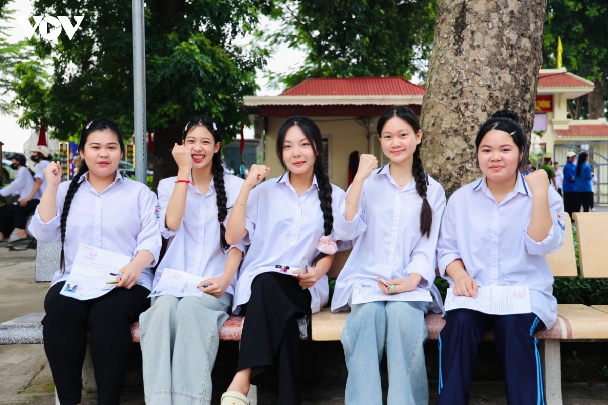 co so giao duc duoc ap dung tieu chi xa hoi hoa moi tu 10 7 hinh anh 1