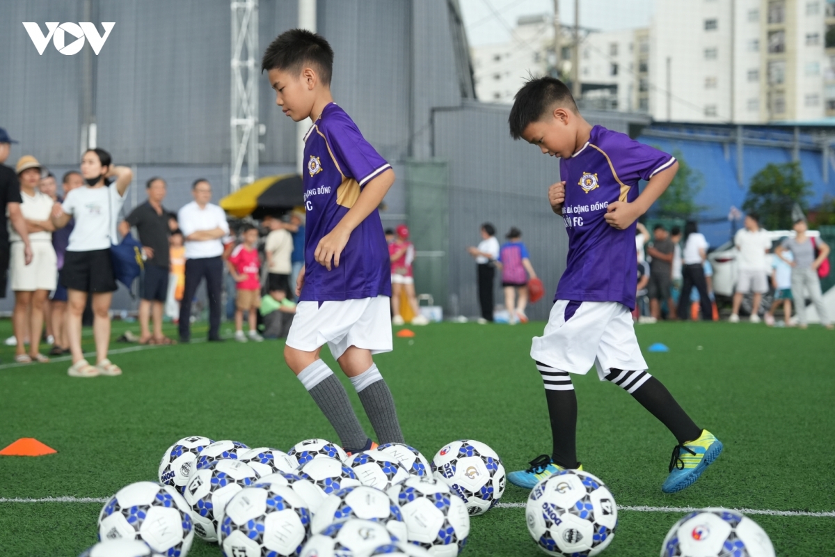 ha noi fc gieo hat giong vang , mo dai lo cho giac mo world cup cua bong da viet hinh anh 4