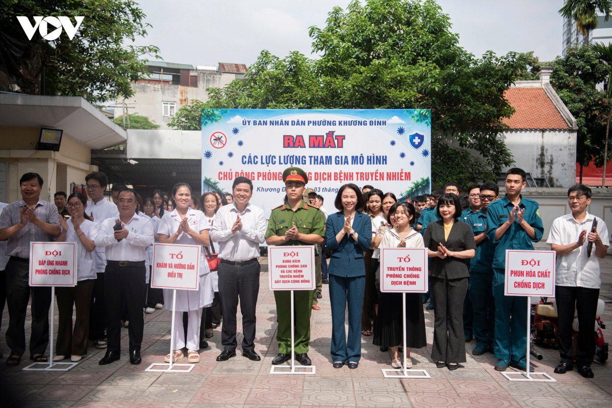 ha noi ra mat mo hinh chu dong phong chong dich, canh bao som bang du lieu hinh anh 1