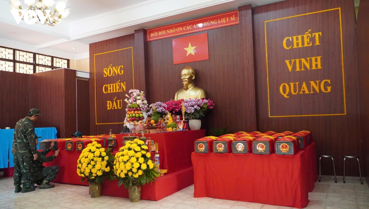 cap nhan vang con nguyen ven ben hai cot liet si sau gan 60 nam hinh anh 4