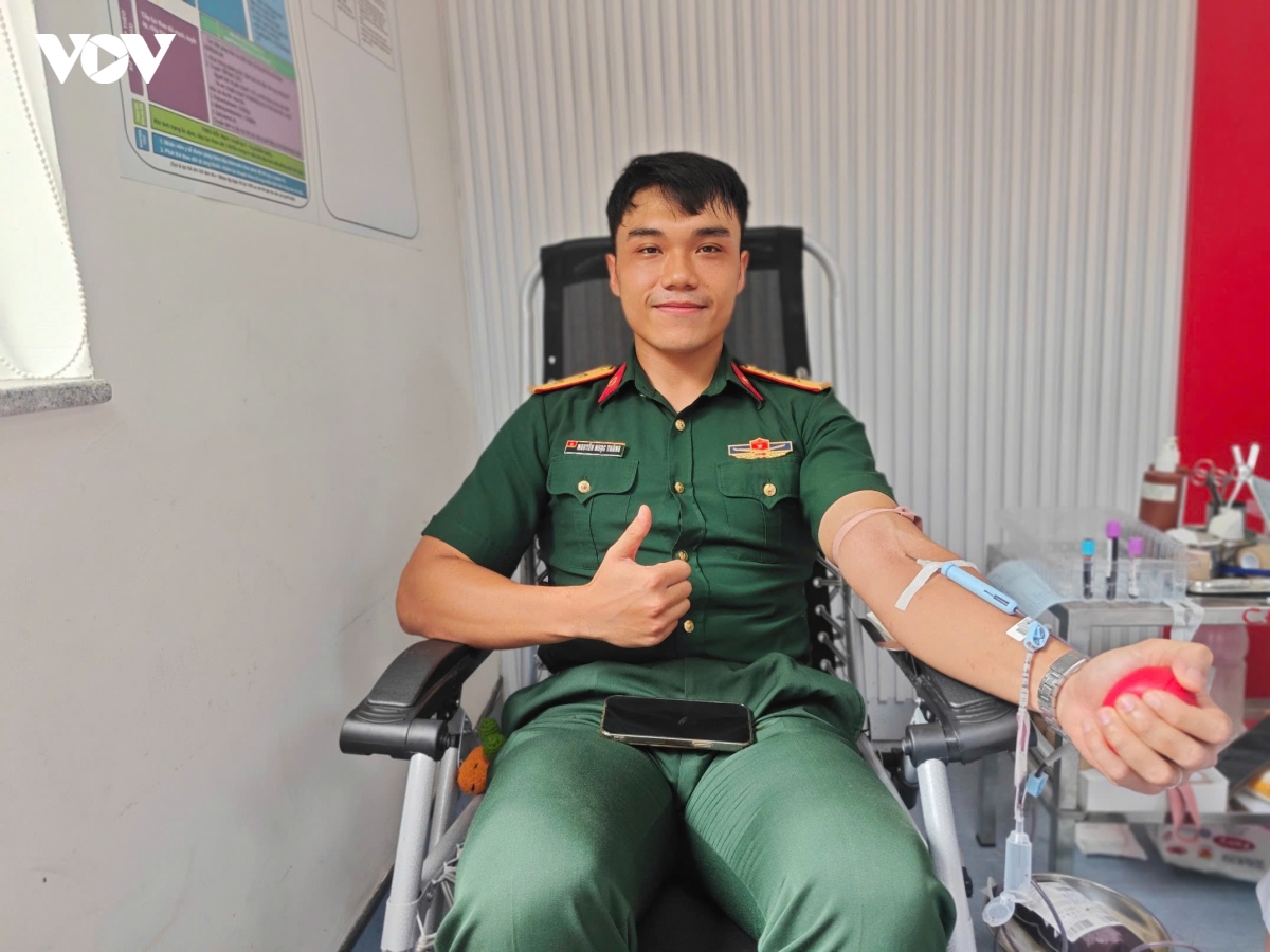26 tuoi hien mau 19 lan, lan toa nghia cu tai giot hong tri an hinh anh 2