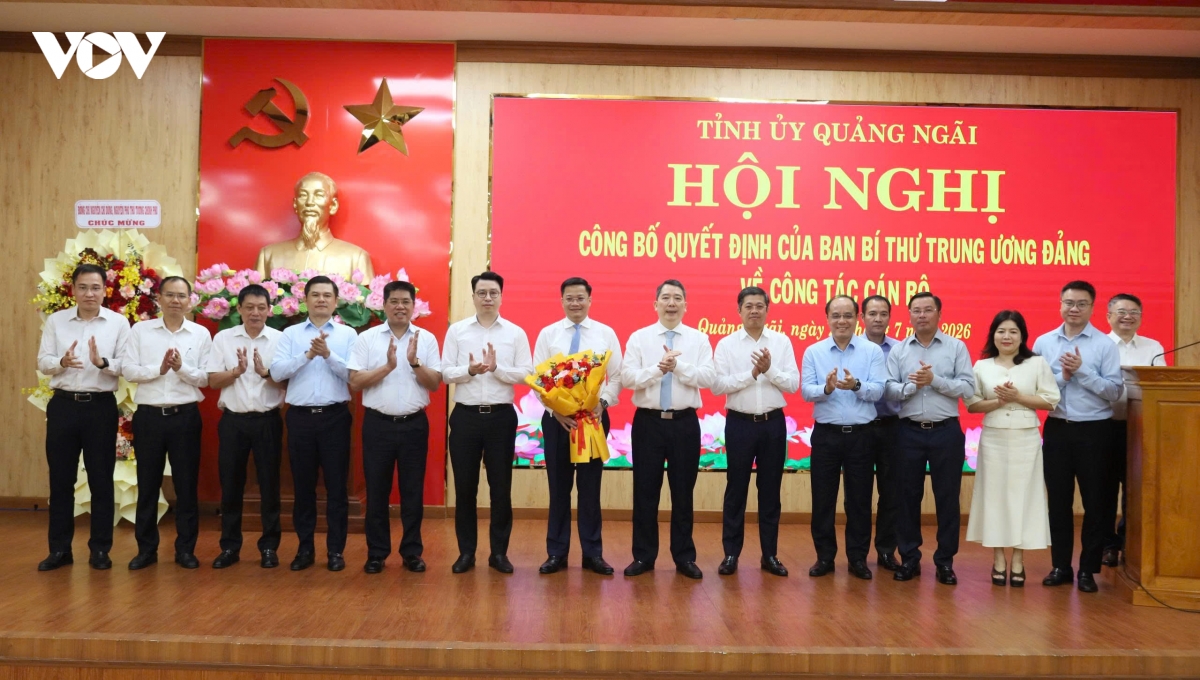 thu truong bo tai chinh nguyen Duc tam giu chuc pho bi thu tinh uy quang ngai hinh anh 4