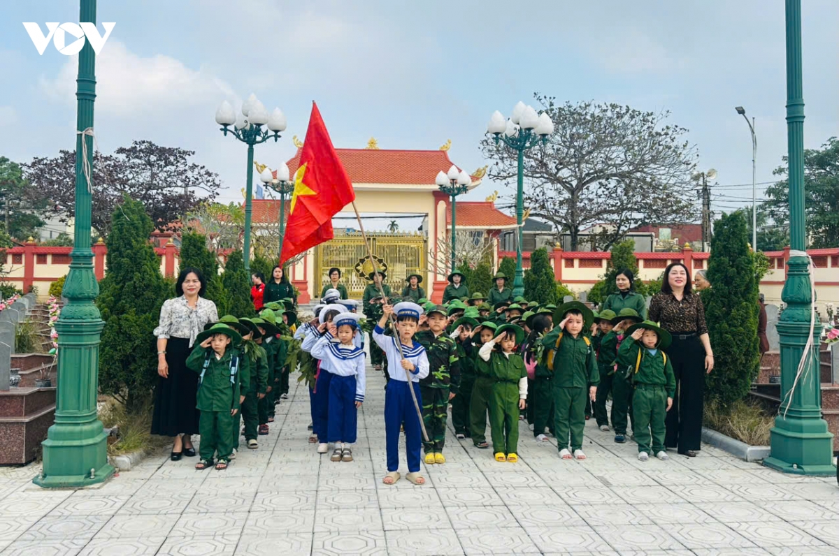 hong-minh.jpg