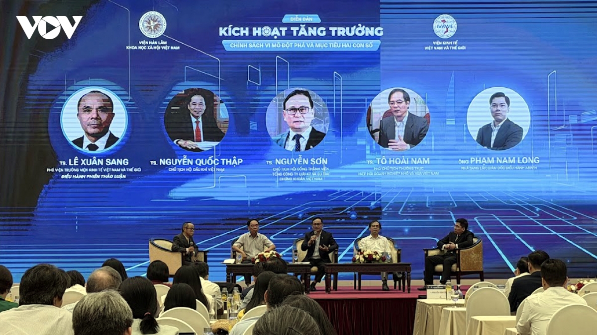 tang truong kinh te hai con so can doi moi tu duy va phuong thuc dieu hanh hinh anh 1