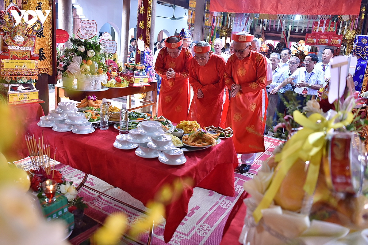 sau nang nghia tinh 1000 nam ket cha giua hai lang van phuc nga my o ha noi hinh anh 4