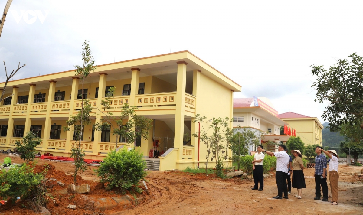 quang ninh tang toc hoan thanh truong noi tru bien gioi truoc 30 8 hinh anh 3
